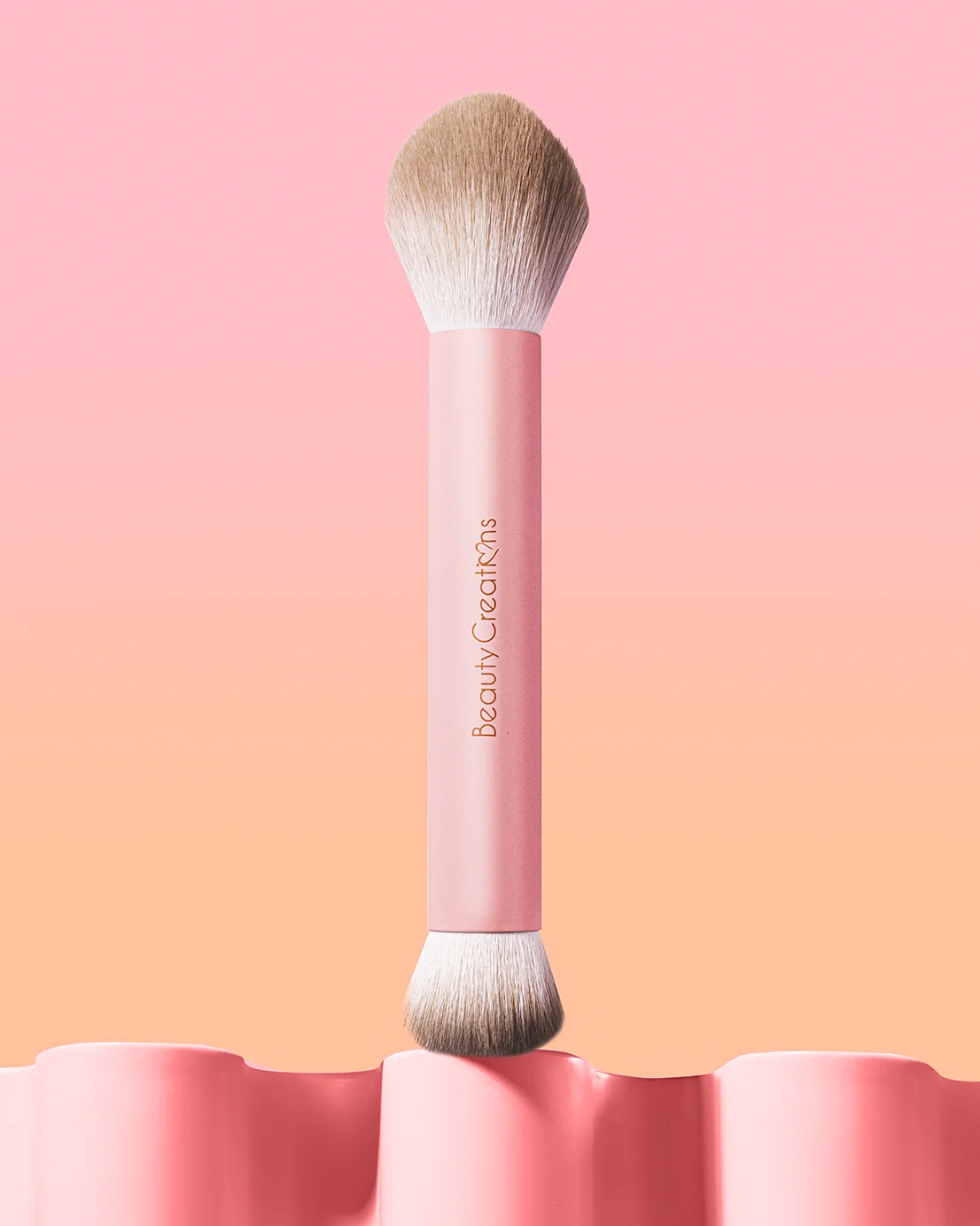 Dual Sided Blush Brush - Image 3