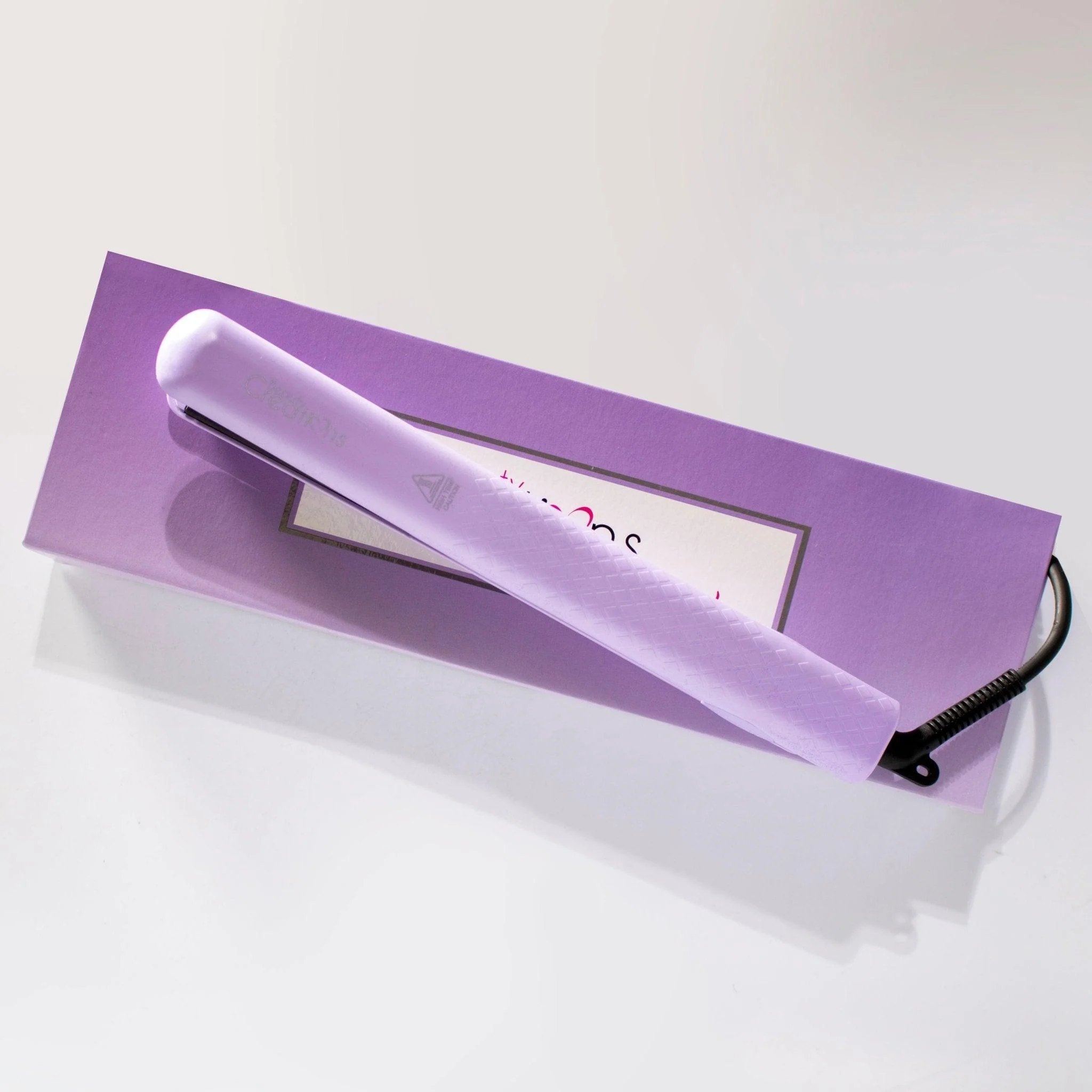 Hair Essentials Hair Straightener - Image 10