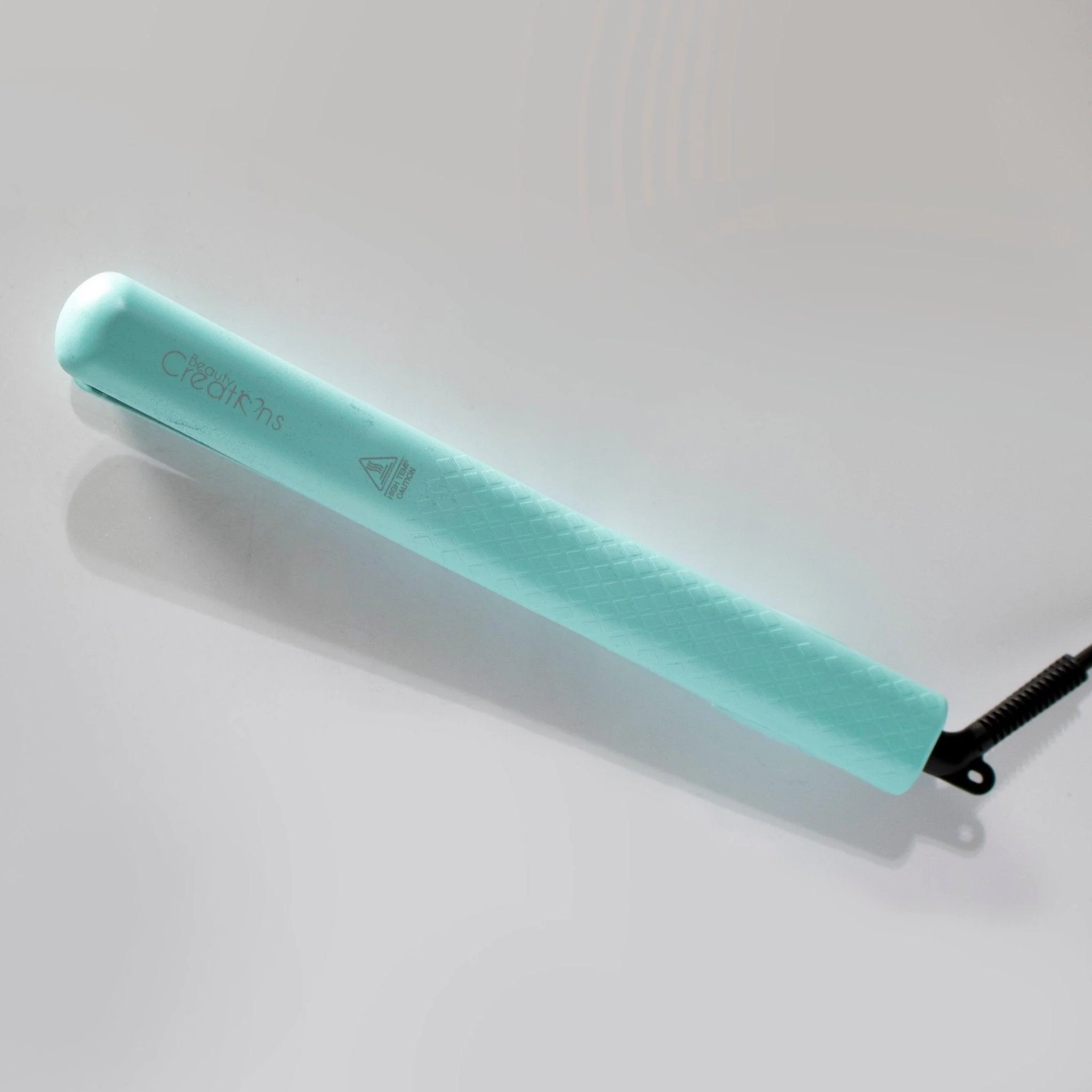 Hair Essentials Hair Straightener - Image 13