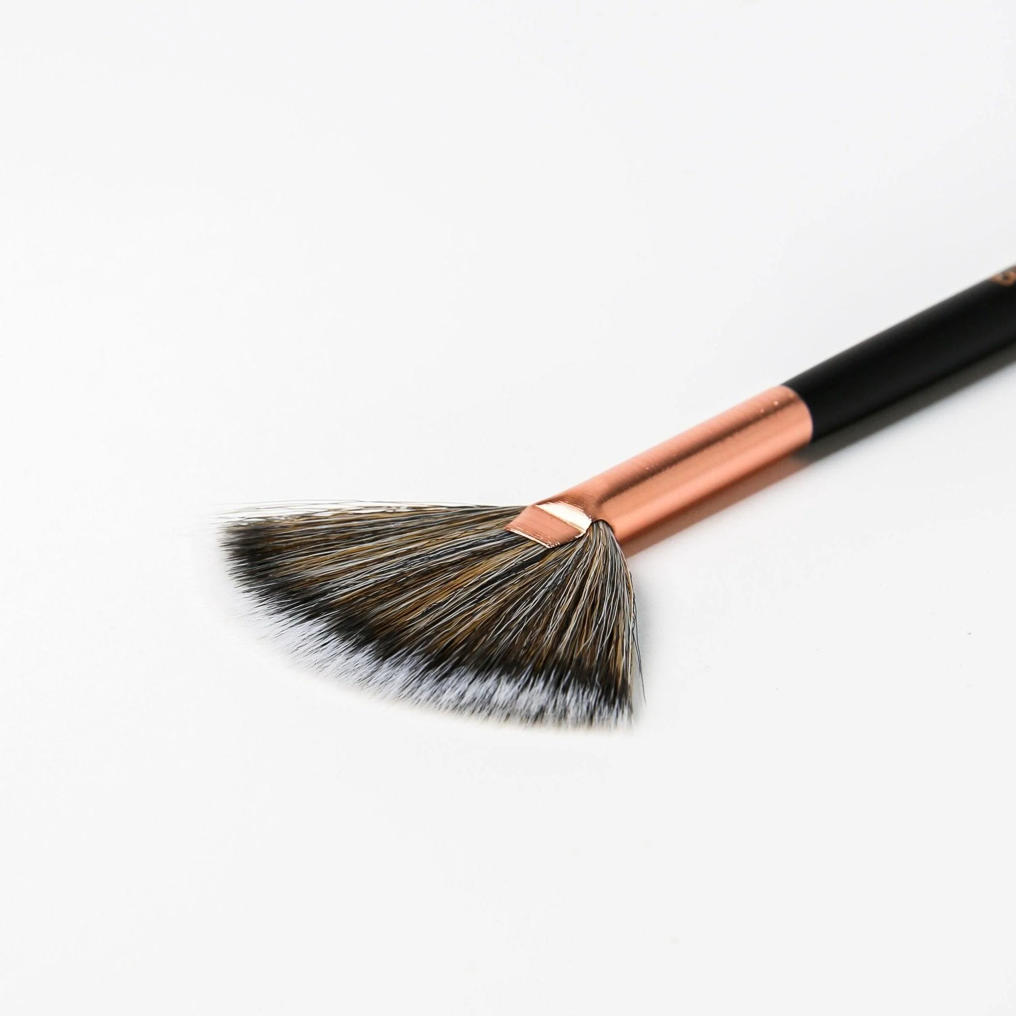 RG 212 Brush