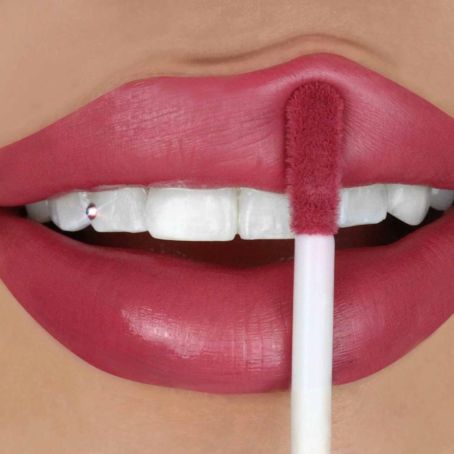 Velvet Stay Liquid Lipstick - Image 24